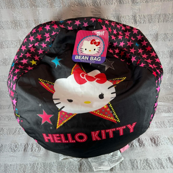 Hello Kitty Bean Bag 
One Size, 2lb 8oz
Black and Pink - Picture 1 of 10